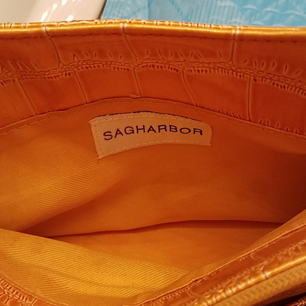 Purse - Picture 4 of 4